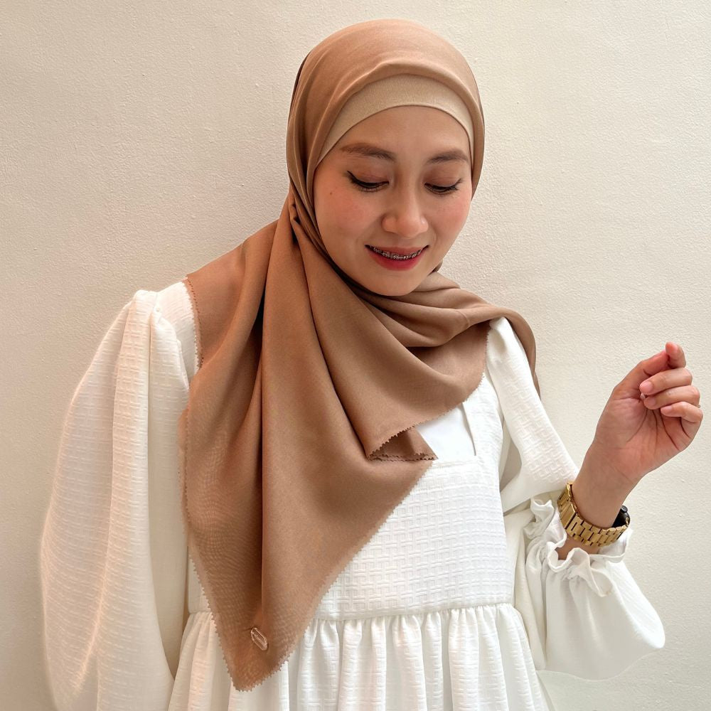 Image of Eclemix Dinara Plain Hijab | Hijab Polos Segiempat Paris Japan Premium
